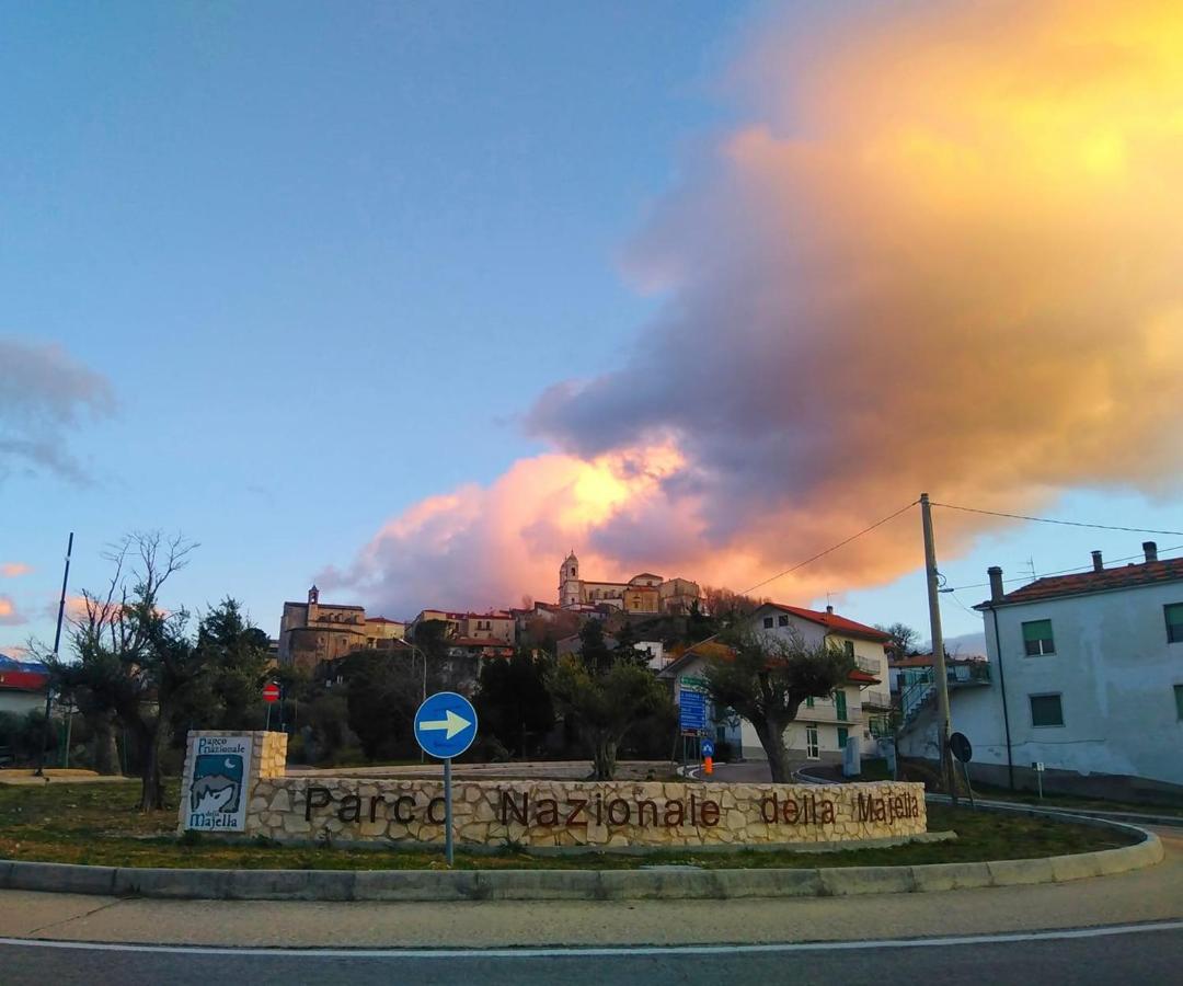 Hotel Panorama San Valentino in Abruzzo Citeriore Exterior photo